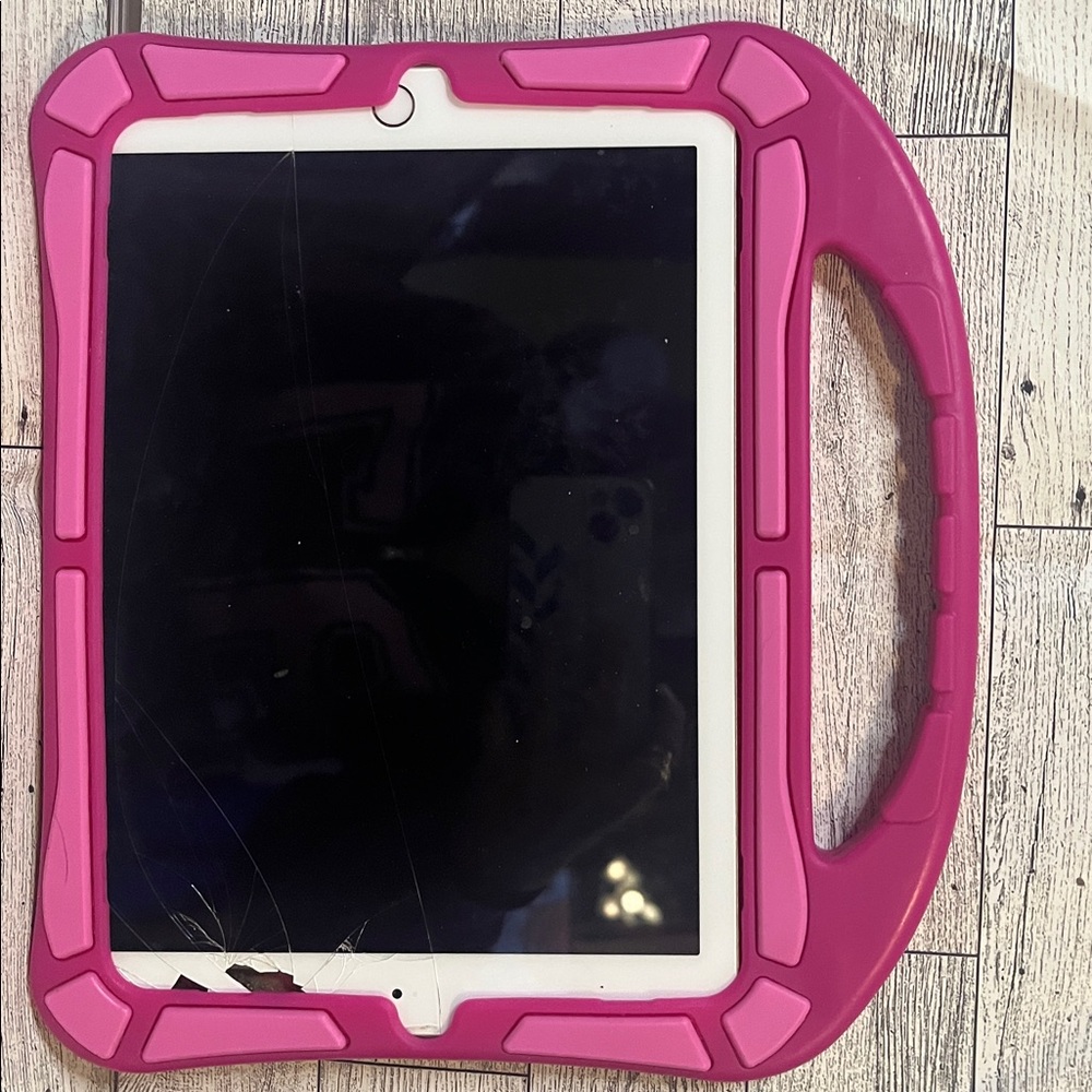Pink Protective Tablet Case - Picture 3 of 3